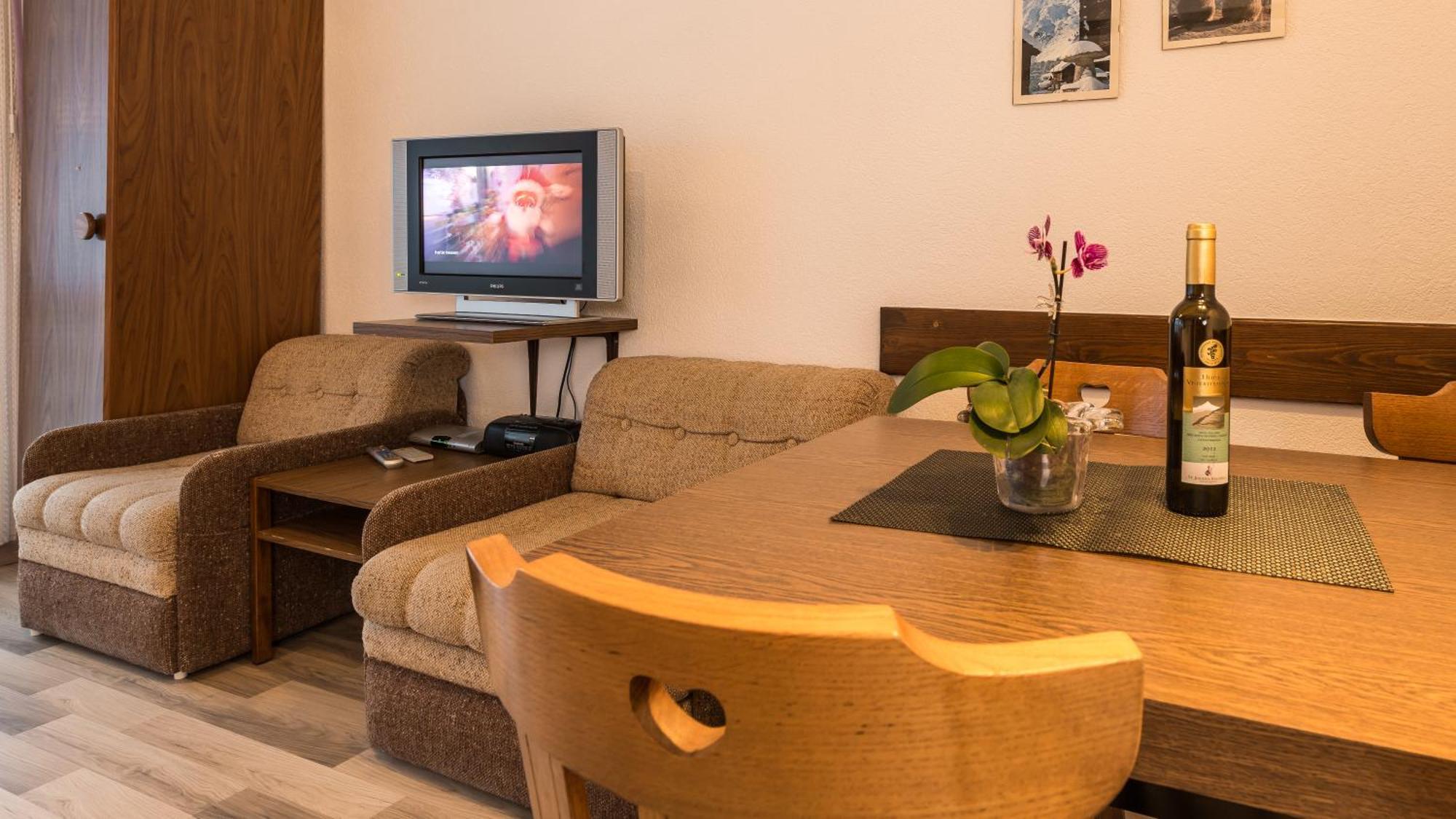 Haus Alba Apartment Saas-Almagell Room photo