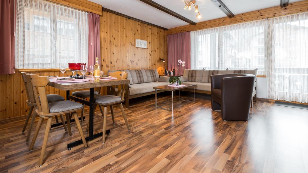 Haus Alba Apartment Saas-Almagell Room photo