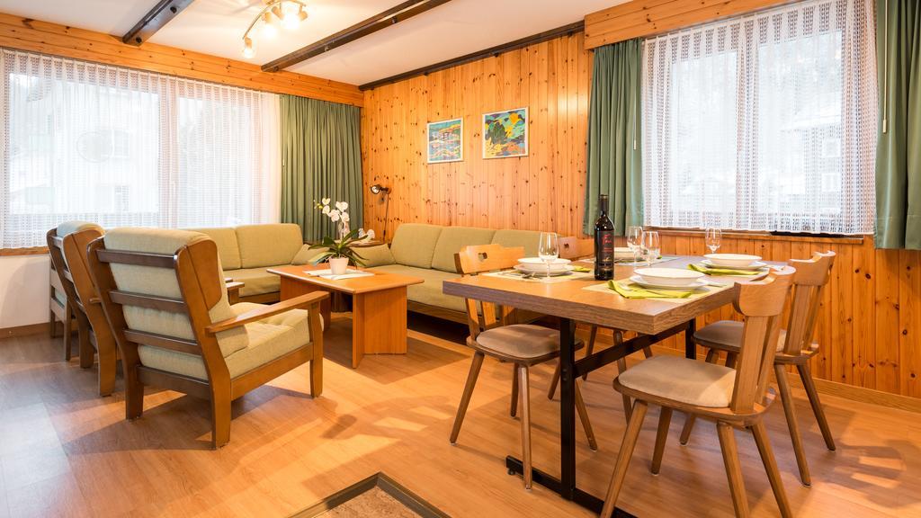 Haus Alba Apartment Saas-Almagell Room photo